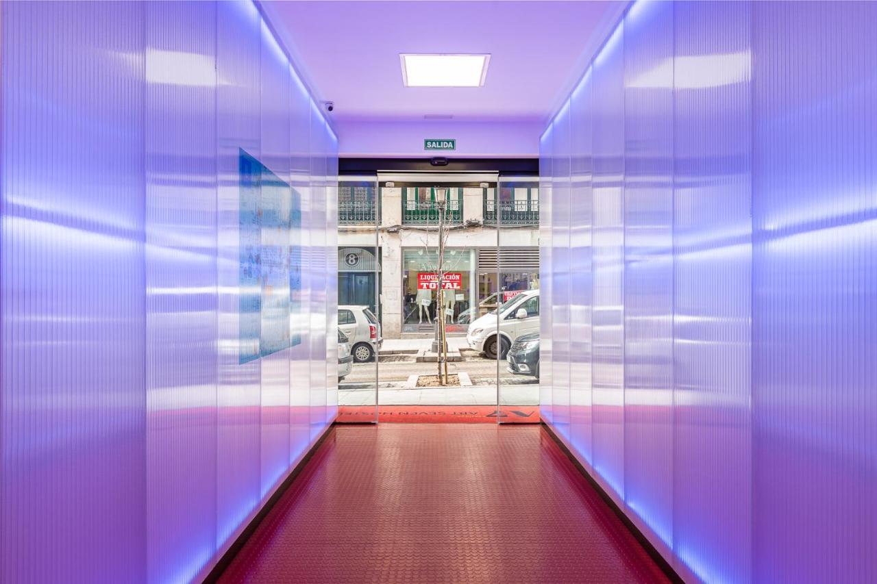 Art Seven Hostel Capsules Madrid Exteriér fotografie