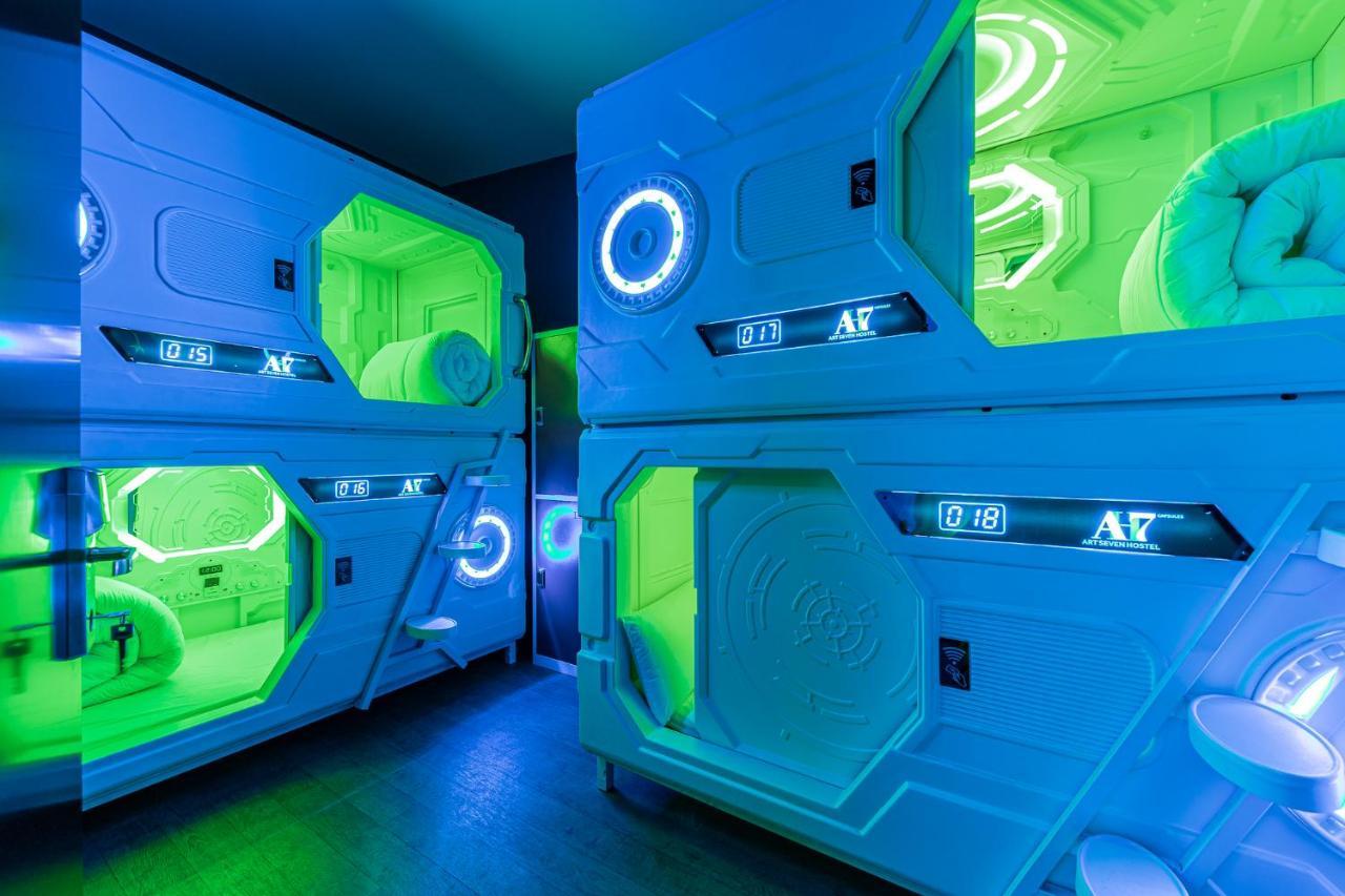 Art Seven Hostel Capsules Madrid Exteriér fotografie